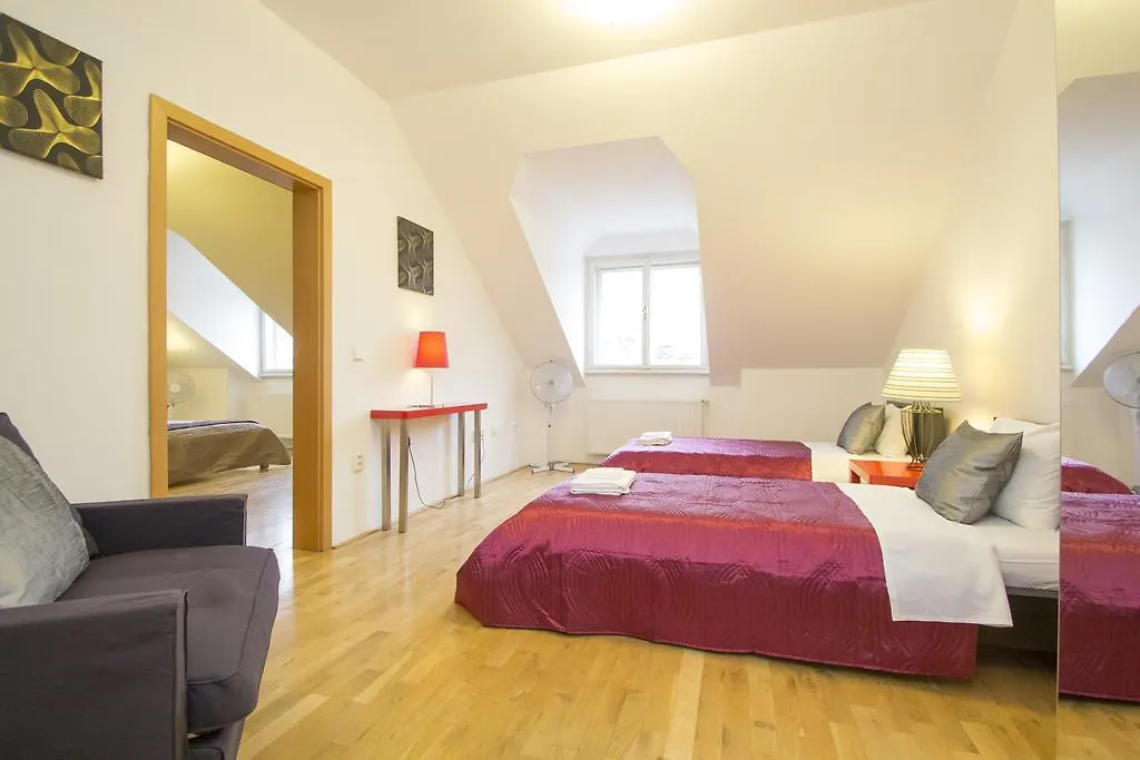Apartament Old Town Terrace Praga
